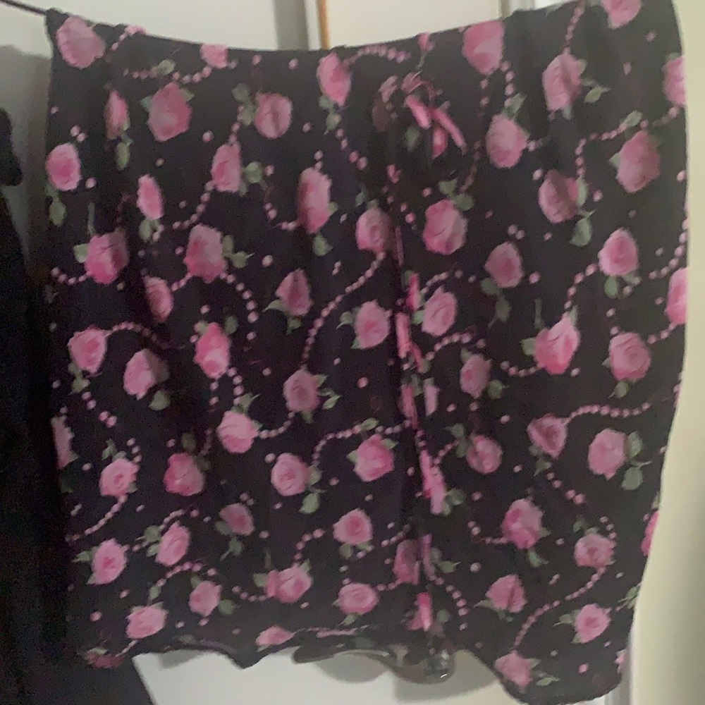 Small - Picture 2 of 2
